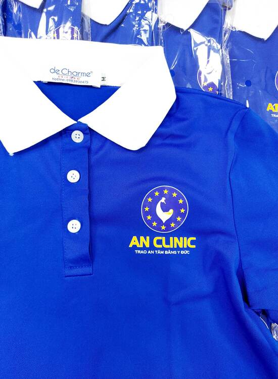 Đồng phục áo polo công ty AnClinic do De Charme sản xuất