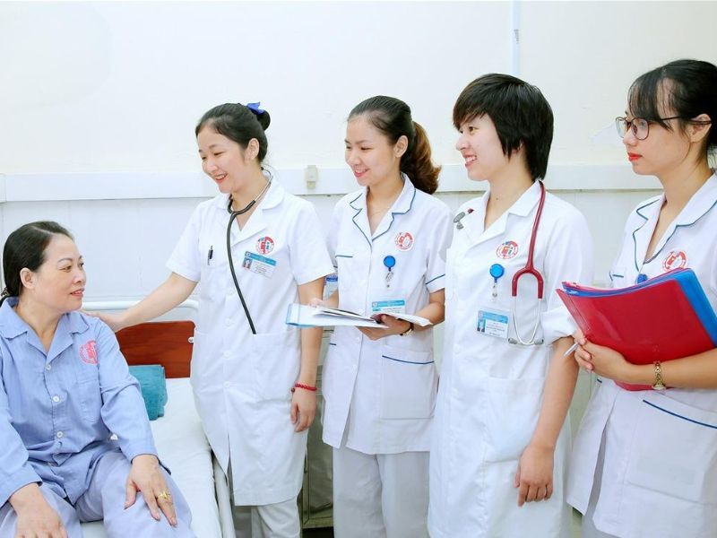 De Charme Uniform - Xưởng may đồng phục y tế uy tín, chất lượng toàn quốc