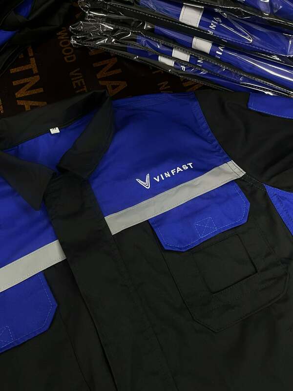 Áo khoác đồng phục Vinfast