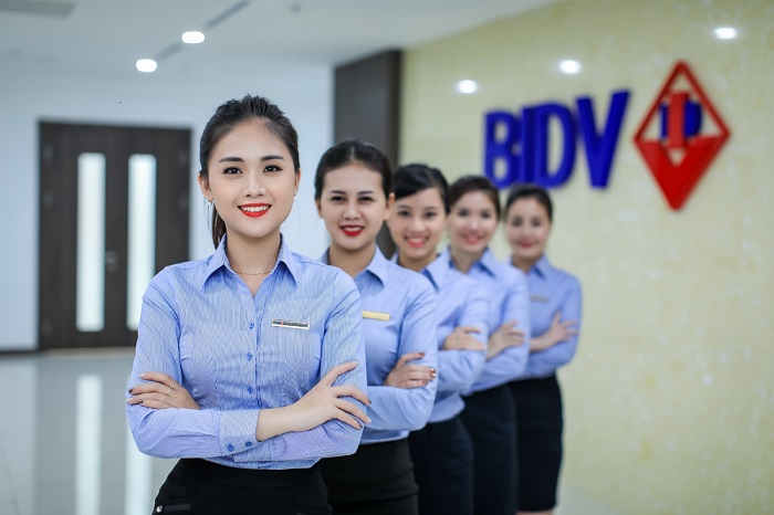 Mẫu đồng phục ngân hàng BIDV